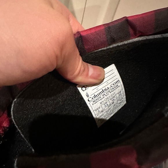 EUC Columbia kids snow boots - Picture 5 of 5
